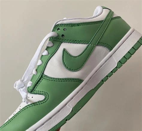 nike dunk gelb grün|green dunks for women.